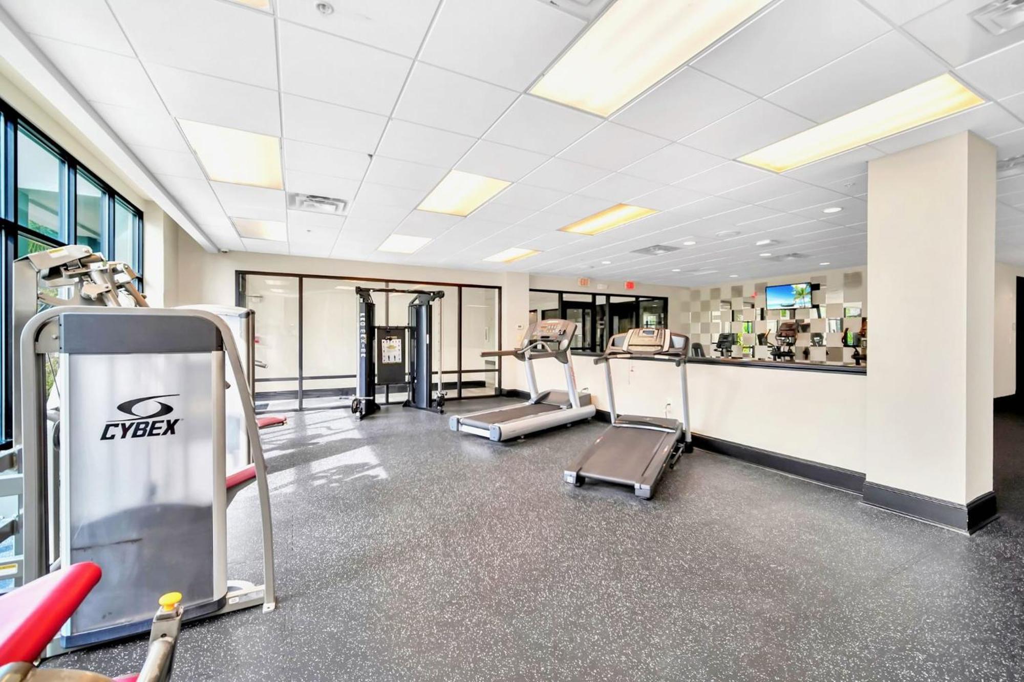 Modern 2Br Condo - Hot Tub And Pool - Near Disney 올랜도 외부 사진