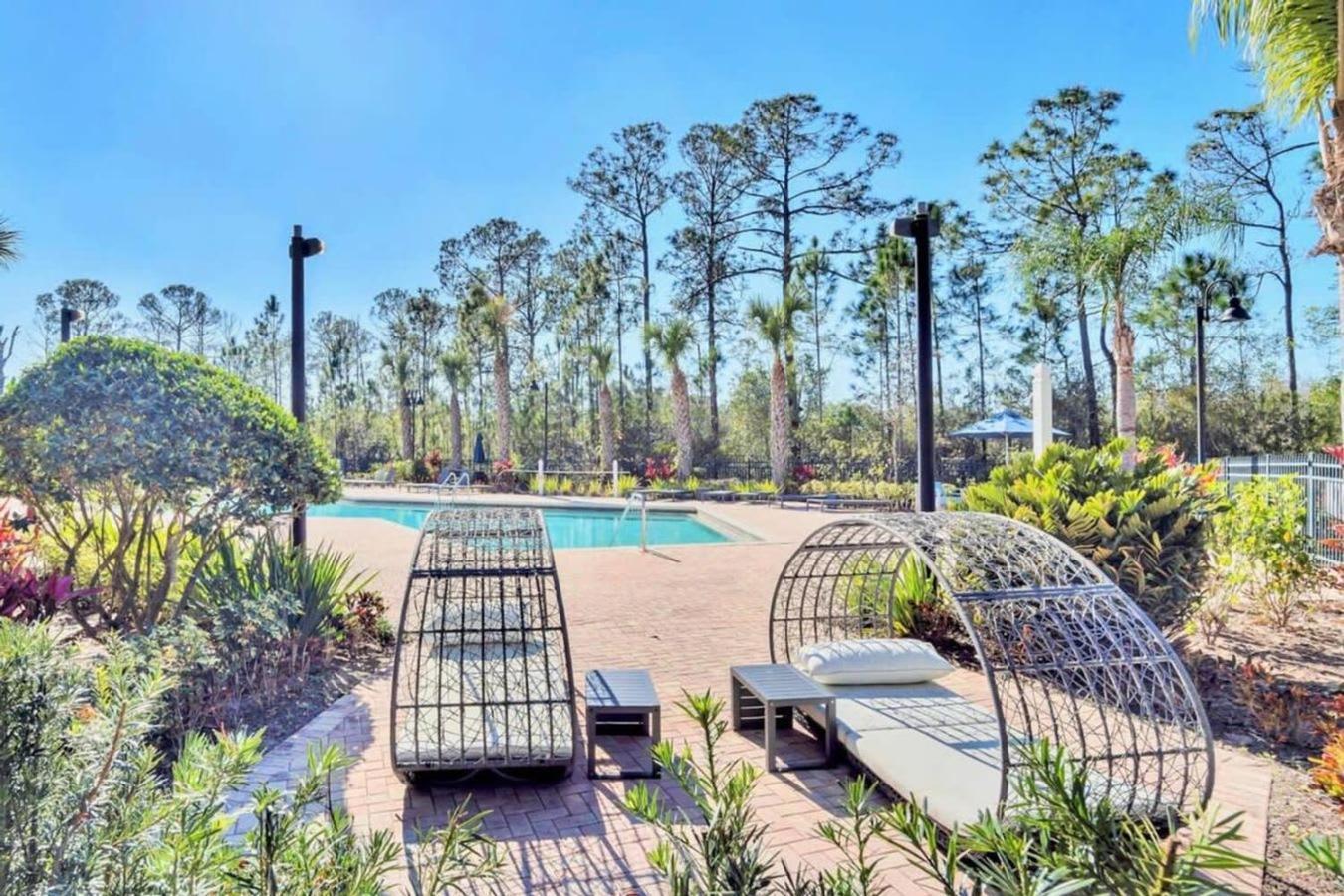 Modern 2Br Condo - Hot Tub And Pool - Near Disney 올랜도 외부 사진